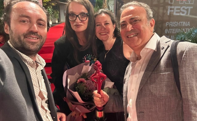 Erkan Tahhuşoğlu’nun “Döngü” filmi PriFilmFest’te En İyi Film ödülünü kazandı