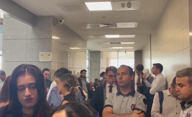 Saraçhane tutuklusu 13 genç hakkında tahliye kararı verildi ancak “Cumhurbaşkanına hakaret” suçlamasıyla tutuklu bulunan 7 genç cezaevinden çıkamayacak