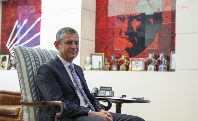 Özgür Özel, Meclis Başkanı Kurtulmuş ve siyasi parti genel başkanlarının yeni yılını kutladı