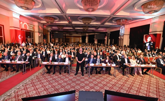 Private Label Zirvesi'nde görkemli 10’uncu yıl buluşmasına Cem Yılmaz damga vurdu