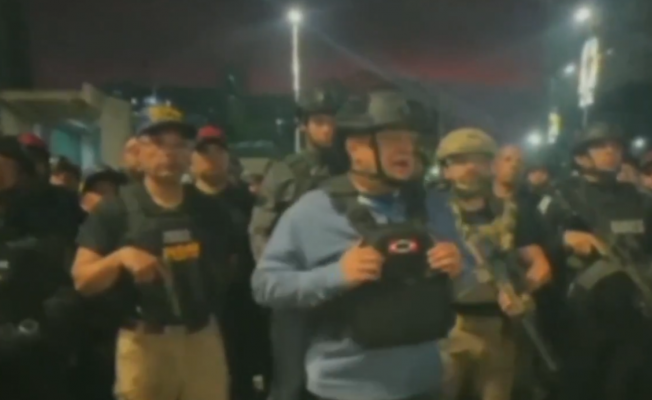 ABD'nin Venezuela'ya saldırısı... Venezuela İçişleri Bakanı Cabello, halkla sokağa indi