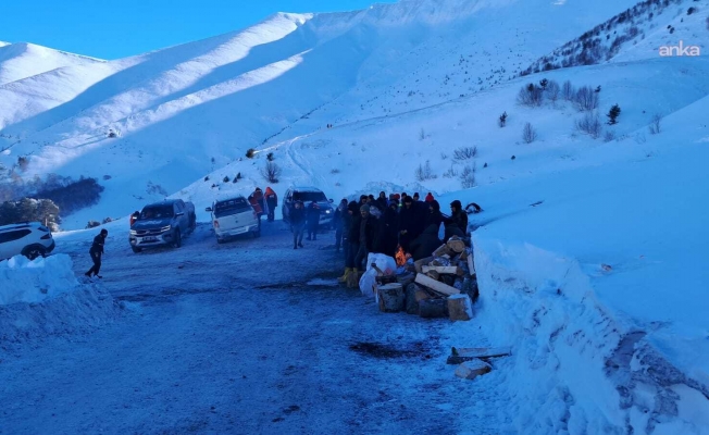 Artvin’de çığ altında arama çalışmaları üçüncü günde devam ediyor... Vali Ergün: "Aktif olarak bölgede 50 arkadaşımız çalışıyor"