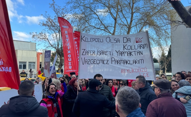 Murat Çalık yarın ameliyat olacak... Çalık hastane camından destekçilerine el salladı