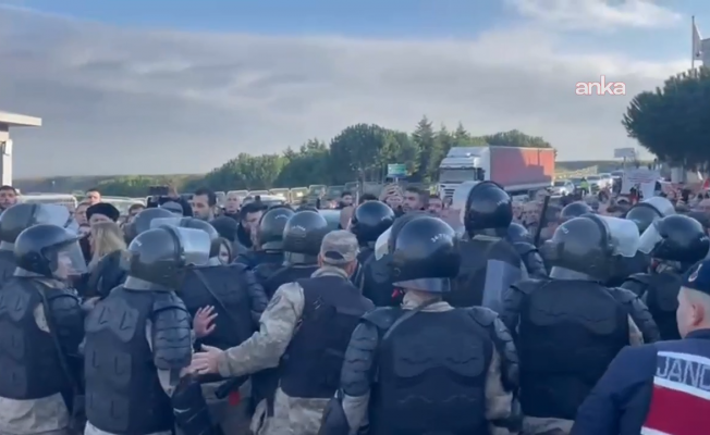 Silivri'de İmamoğlu'nun diploma davasının duruşması öncesi izdiham yaşandı