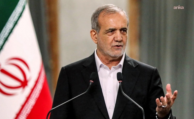 İran Devlet Televizyonu, Cumhurbaşkanı Pezeşkiyan'ın katıldığı yayını kesti