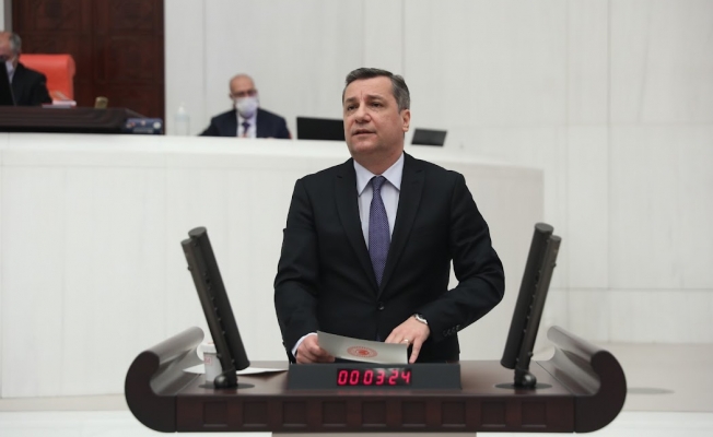 Özgür Ceylan: "Kazakistan çiftçisini desteklerken biz de çiftçilik bitme noktasında"