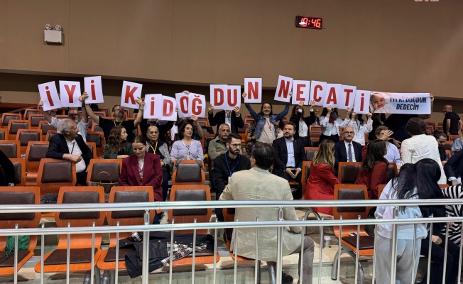 İBB Davası'nda 40. gün başladı... İmamoğlu'nun kampanya direktörü Necati Özkan'ın doğum günü kutlandı
