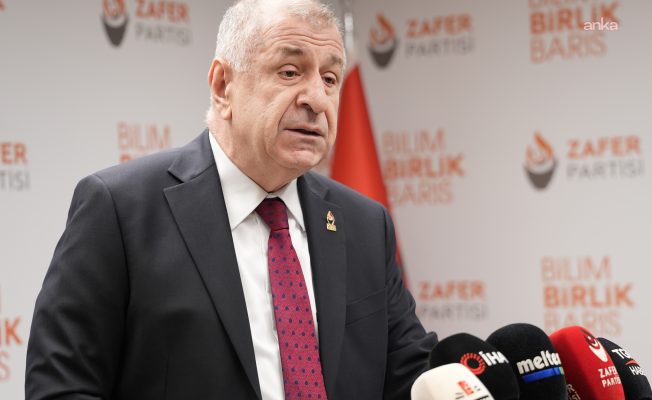 Özdağ'dan Babacan'a "CHP" yanıtı: "Bugün yapmanız gereken CHP’ye saldırmak değil saldırıya uğrayan CHP’ye destek olarak vefanızı göstermek olmalı"