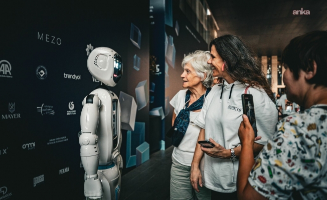 6. İstanbul Dijital Sanat Festivali "RETELL" temasıyla başlıyor