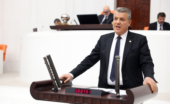 Ayhan Barut'tan Meclis'te ekonomik kriz tepkisi  "Ekonomik kriz ocakları söndürüyor"
