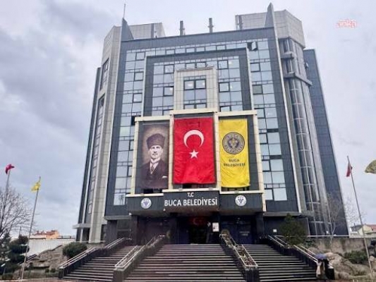 Buca Belediyesi'ne operasyon… 62 kişi hakkında gözaltında kararı