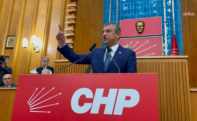 CHP Grup Toplantısı... CHP Grup Başkanı Özel: "Bizim görevimiz büyük kumpasa karşı bu çatının altına direniş, mücadele ve umut seslerini taşımaktır"
