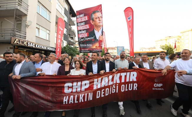 CHP'liler “kurultay” ve “demokrasi” talebiyle Maltepe’de yürüdü... Çelik: Bu yürüyüşler bir sonuç değil, yeni ve büyük bir başlangıçtır