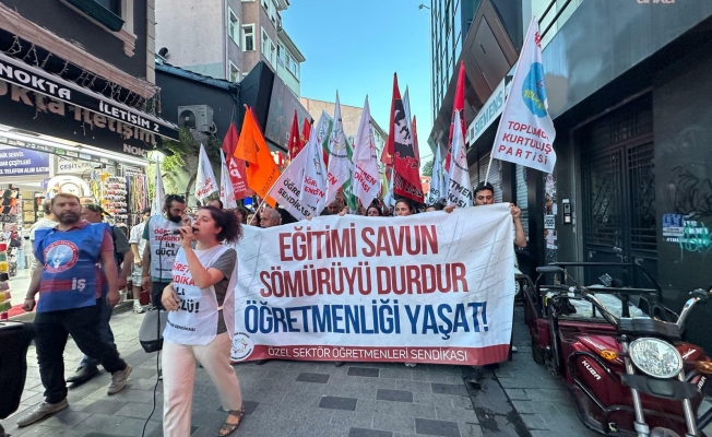 Öğretmenler sıkıntılarını ve taleplerini Kadıköy'den haykırdı: Ankara'daki mücadelemiz bir günlük tepki değil