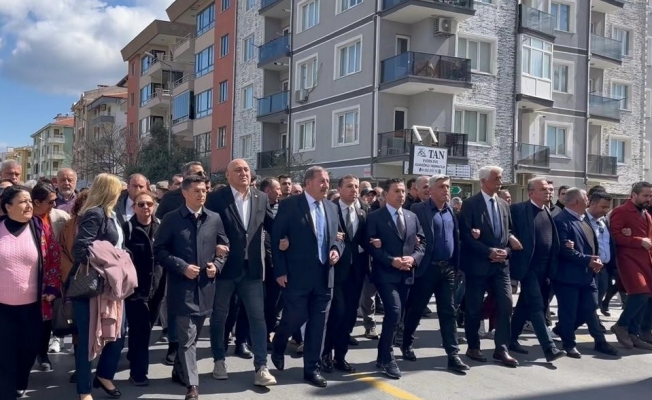 19 Mart protestoları soruşturmasında Muğla Büyükşehir Belediye Başkanı Aras hakkında takipsizlik
