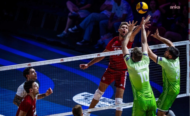 Filenin Efeleri, VNL çeyrek finalinde Slovenya'ya 3-0 yenilerek elendi