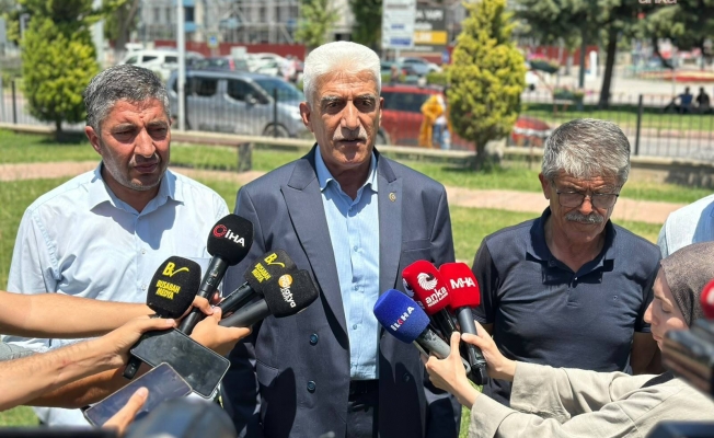 Malatya Ziraat Odaları İl Koordinasyon Kurulu Başkanı Kılıç: Beş ihracatçı, tedarikçilere 'kayısı almayın' talimatı veriyor. TMO alım yapmalı