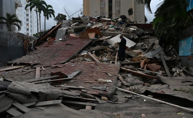 Venezuela'da mucize kurtuluş: 3 yaşındaki çocuk depremden altı gün sonra enkazdan sağ çıkarıldı