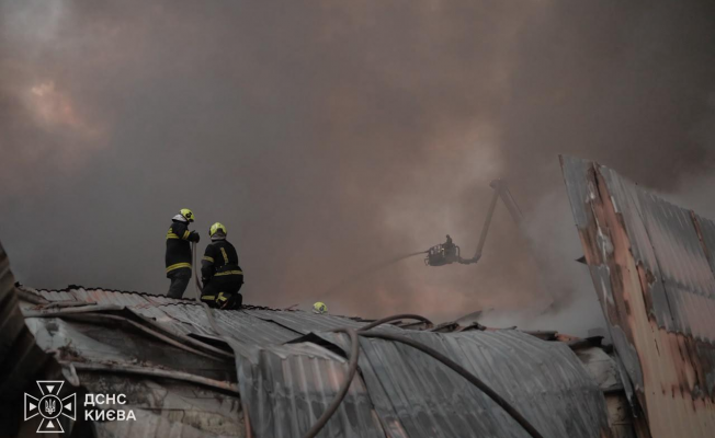 Rusya'nın Kiev'e balistik füze saldırısı: En az 17 kişi hayatını kaybetti