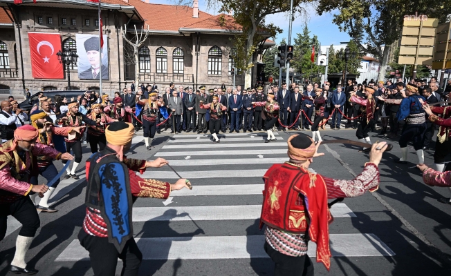 Ankara’nın başkent oluşunun 103'üncü yılı kutlanıyor... Birinci TBMM Binası'nda resmi tören yapıldı