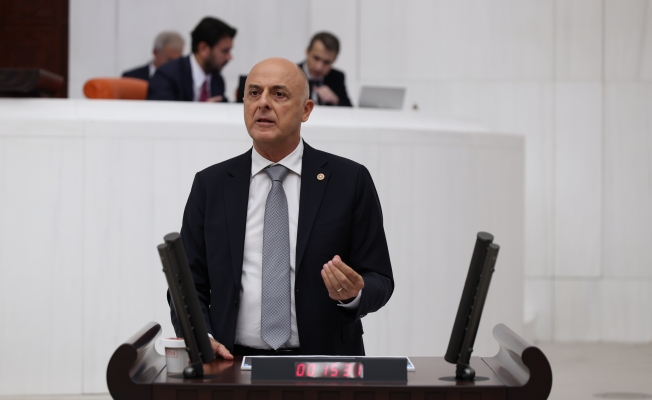 Özlale’den Taha Çakmak’ın istifası üzerine “Bir istifa, onlarca bağlantı, milyarlarca liralık soru”