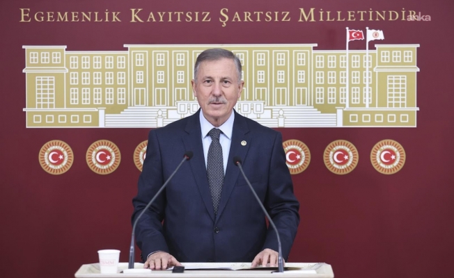 Selçuk Özdağ'dan SPK'ya: "Eski AK Parti Genel Başkan Yardımcısı Fatma Betül Sayan Kaya ile eşi hakkında neden suç duyurusu yok"