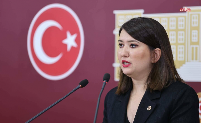 YENİ Partili Gökçen'den Mersin'de belediyelere operasyonda pijamalı görüntülerin servis edilmesine tepki