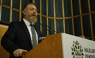 Temelli: Duyduk ki şimdi de İstanbul'da bir kayyım varmış