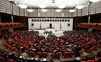 AKP'den yeni torba yasa teklifi: ''Yurt dışı çıkış harcına zam yolda'''