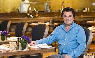 Vedat Milor: İkaz ettiğim restoranın çalışanı 'sana ne lan fazla konuşma' diyerek beni denize itti