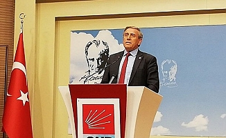 “12 Eylül Ürünü AKP Genel Başkanı Cumhuriyetle Hesaplaşmayı Önüne Koymuş''