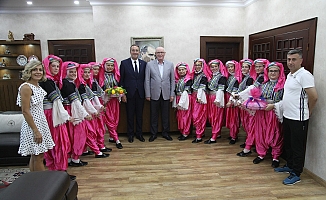 Ahmetbey Belediye Başkanı Mustafa Altıntaş’tan Kazım Kurt’a ziyaret