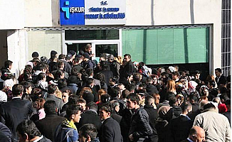 “İşsizlik Sigortası Fonu işsizin değil, işverenin derdine derman oluyor”