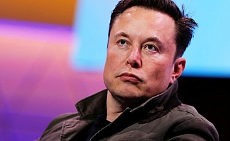 Tesla hisseleri Elon Musk'a milyar dolar kazandırdı!
