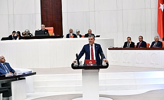 "Borç ve işsizlik sarmalındaki gençlerimiz çözüm istiyor"