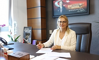 "Atatürk'le, Samsun'un değerleriyle uğraşmayı bırak; lağım kokulu şebeke suyuna bak!"