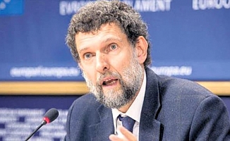 Osman Kavala: Gözaltı kararı cezaevi aracının içinde geldi