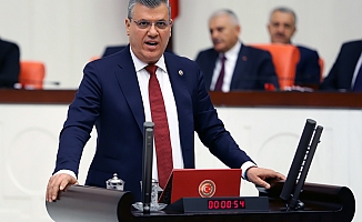 CHP'li Barut: "Salgınla mücadelede sağlık ordusu güçlendirilmeli"