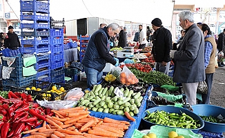 Çocuklar market ve pazar yerlerine alınmayacak