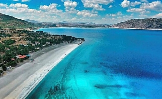 Bakanlık, Salda Gölü'nde 24 saat canlı yayın yapılacağını açıkladı