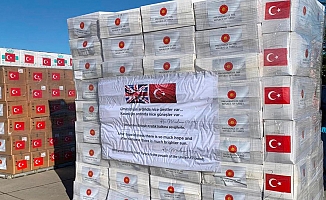 Türkiye'den Britanya'ya ikinci yardım paketi gönderildi