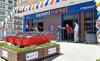 Mansur Yavaş’ın “Başkent Market” projesi halkın yüzünü güldürdü