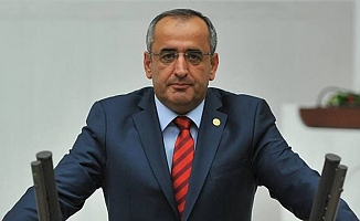 CHP'nin Yeni TBMM Başkanvekili Haydar Akar Oldu