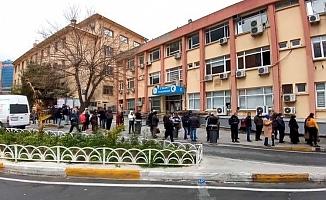 Pandemi Hastanesinde 150 Sağlık Çalışanı Koronavirüse Yakalandı