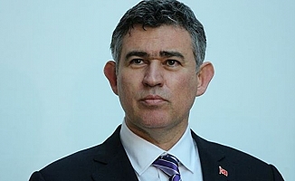 TBB yönetim kurulu üyelerinden Metin Feyzioğlu'na istifa çağrısı: Avukatların mücadelesine gölge etmemeli