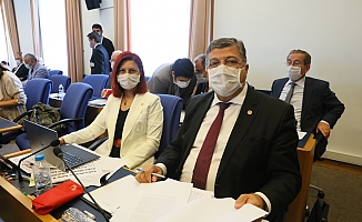 CHP’li Sındır; “Tek merkezci bu zihniyet matbaayı da 200 yıl engellemişti”