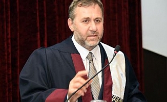 "FETÖ'cüler affedilsin" diyen  Türk Tarih Kurumu Yaramış: "Cumhurbaşkanı isterse istifa ederim"