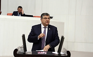 Milletvekili Sındır; “Saray talimatıyla barolar vesayet altına alınmak isteniyor”