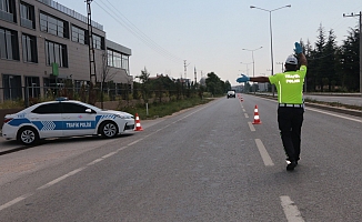 Yarın Bu Yollar Trafiğe Kapalı Olacak!