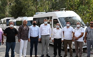 "Servisçi esnafı evine ekmek götüremiyor"